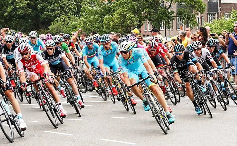 全视角捕捉：一场赛事的震撼瞬间-所有运动赛事合集图片展示